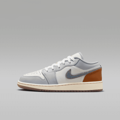 商品画像：NIKE公式】エア ジョーダン 1 LOW SE ジュニアシューズ 3